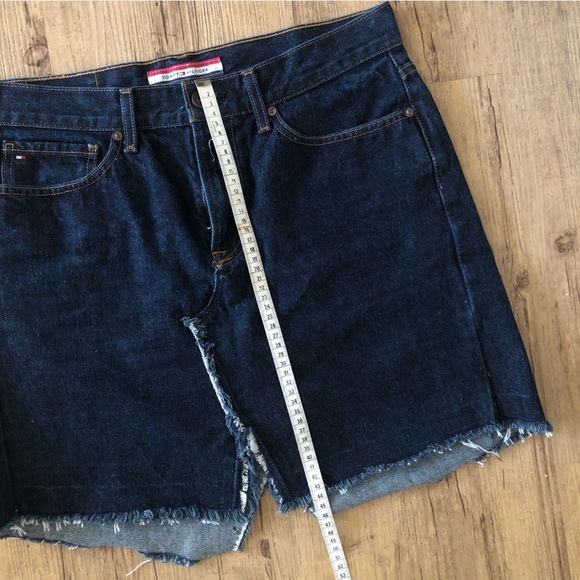 Tommy Hilfiger straight denim skirt 31 x 32 - Picture 5 of 5